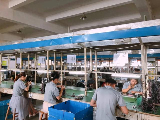 從浙江寶媽到年銷過億的通訊女王 淘寶天貓前十背后的研發與銷售傳奇