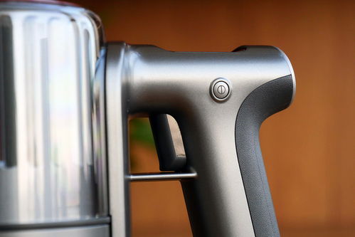 石頭手持無線吸塵器H6體驗 大吸力長續航，清潔更徹底